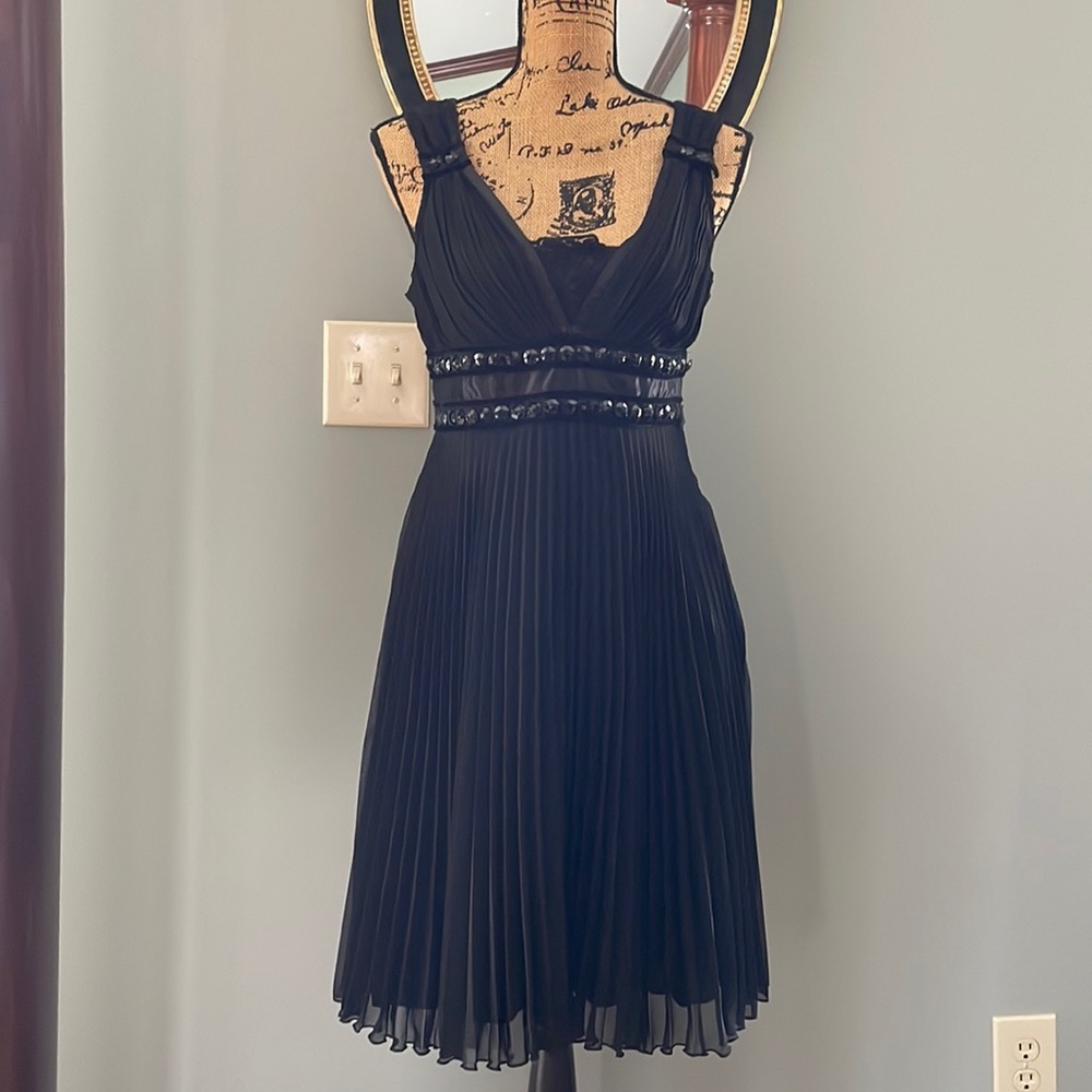Vintage LBD It’s Anitsa Paris dress.